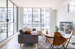 10M Lovely 2Bedroom Apartment near Airport and City with Free parking Sydney